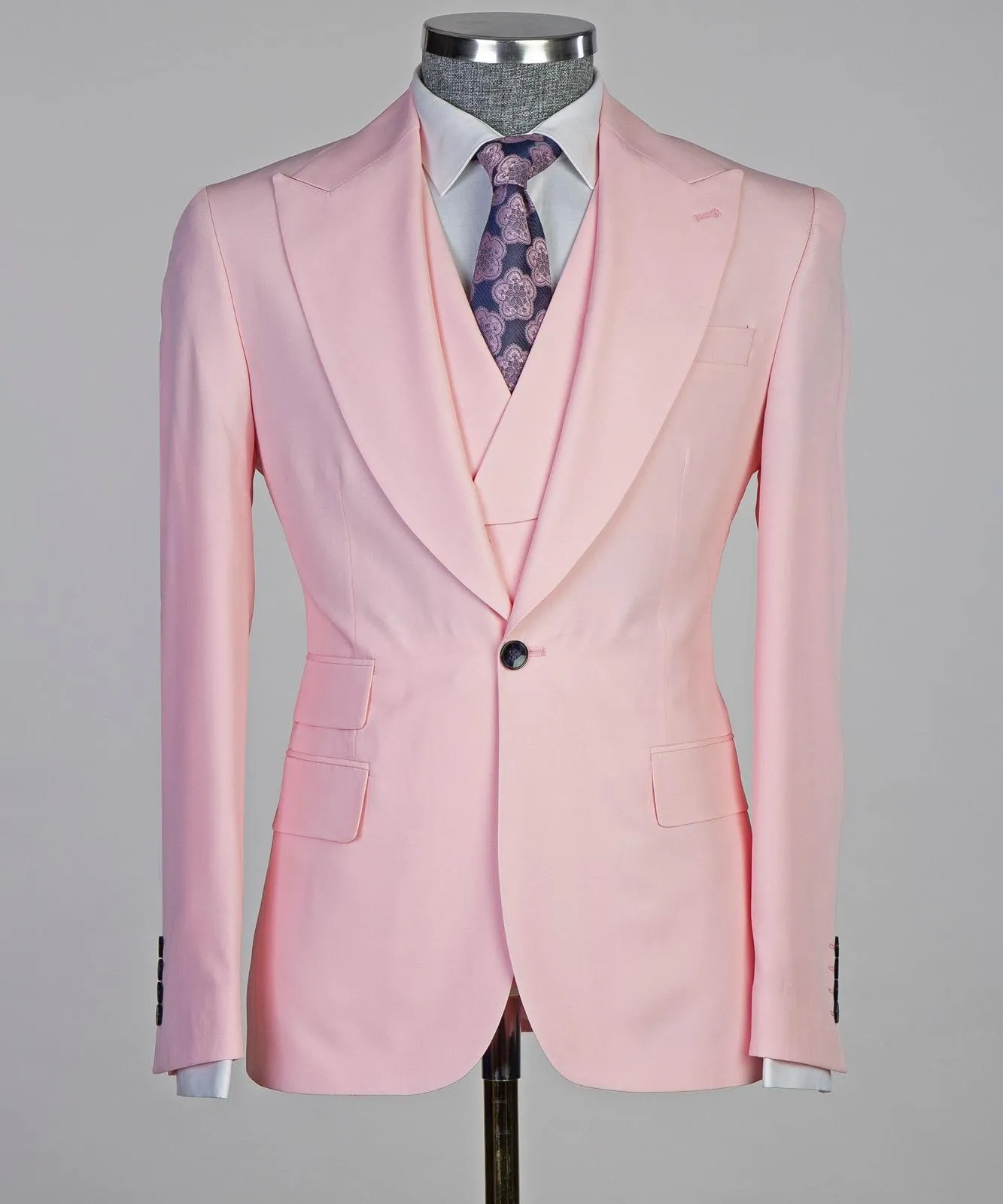 Classic Men's Light Pink Business Suit