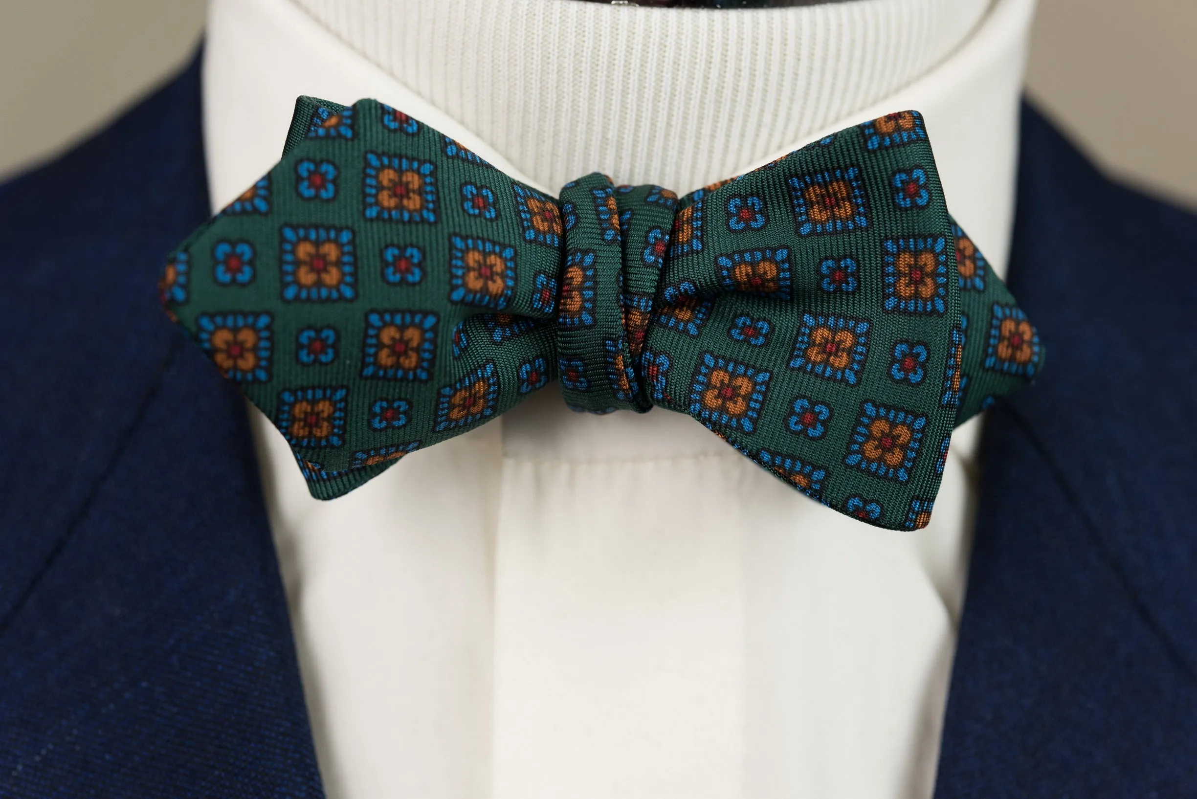 Green Macclesfield Neats Ancient Madder Silk Bow Tie