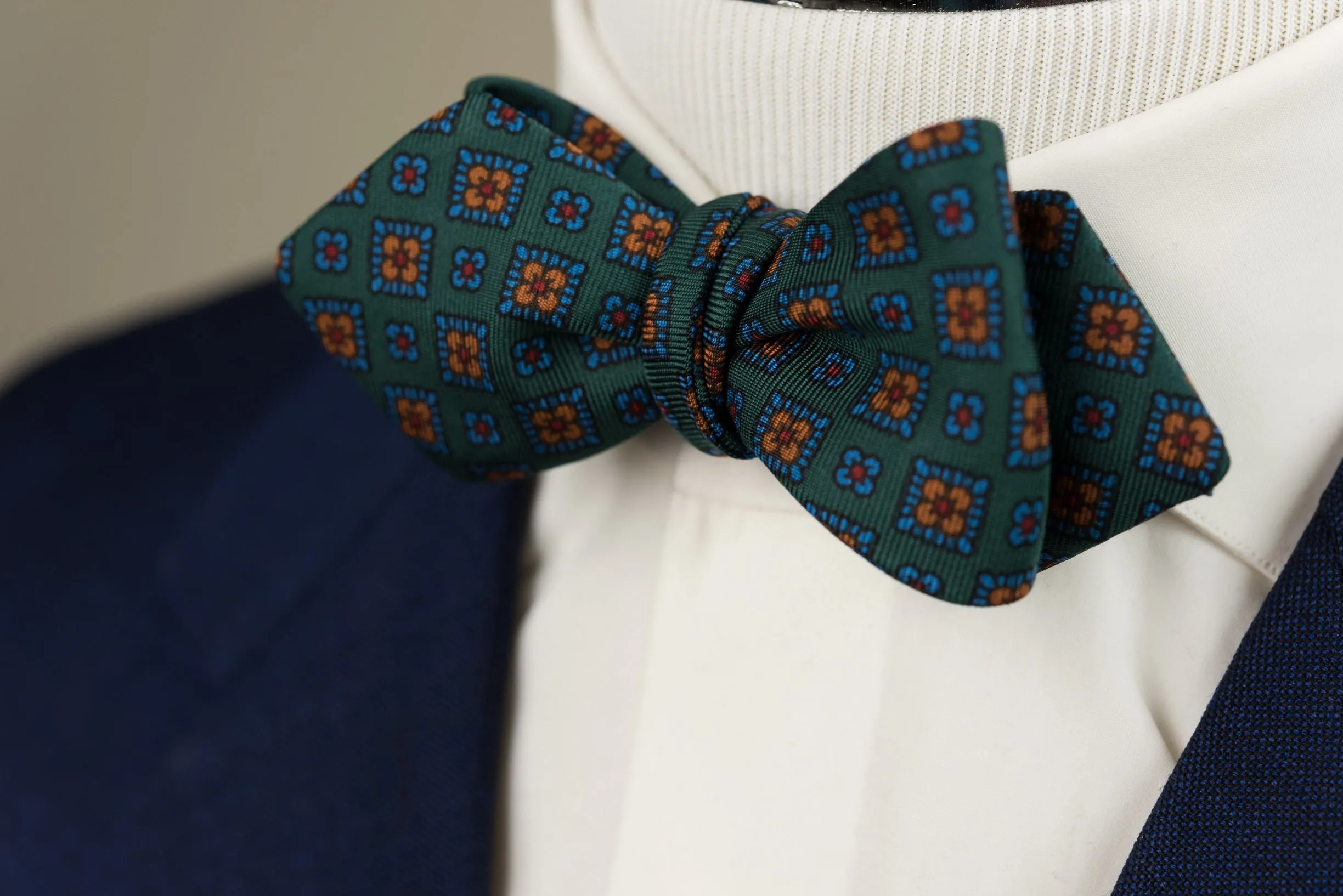 Green Macclesfield Neats Ancient Madder Silk Bow Tie