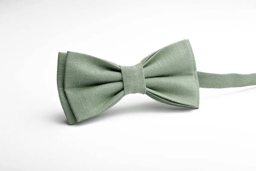 Groom's Sage Green Bow Tie - A Dashing Wedding Accessory