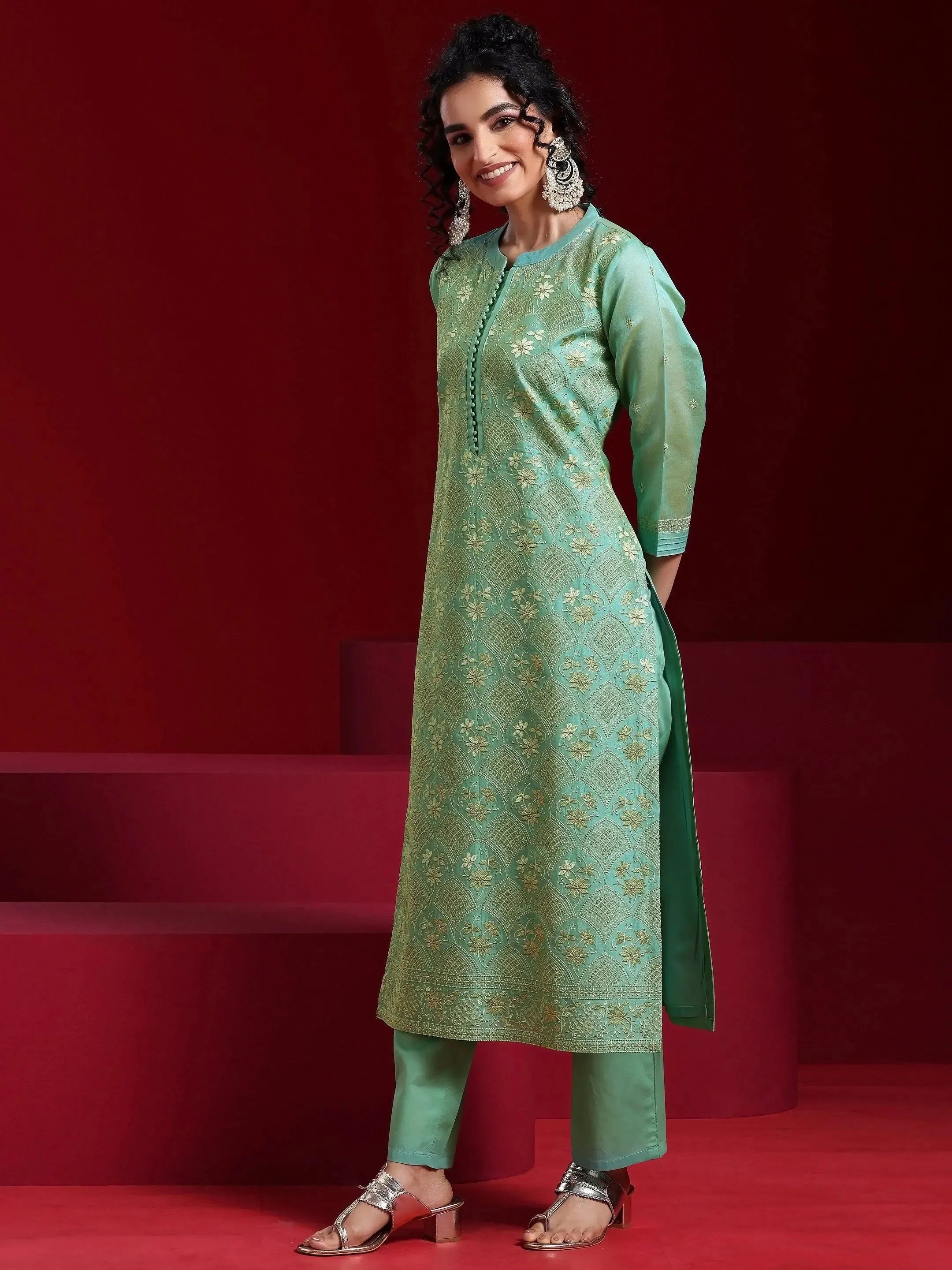 Jashvi Art Green Embroidered Chanderi Silk Straight Suit With Dupatta