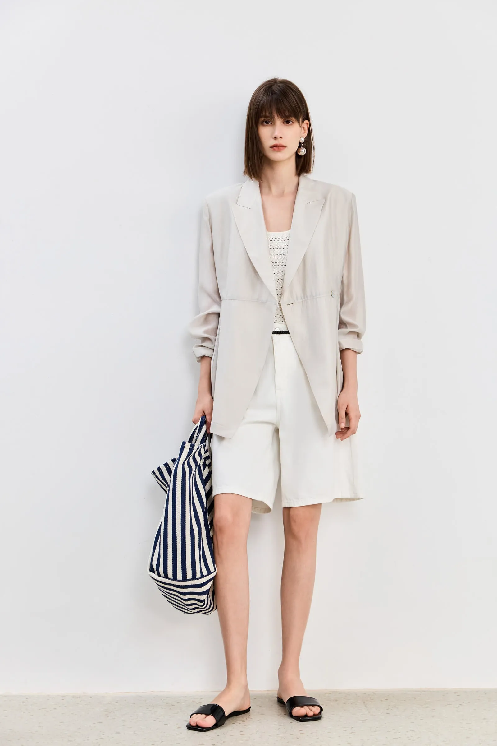 LILY V-Neck Relaxed Blazer