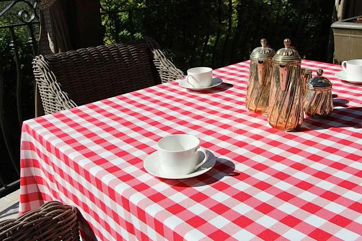 Square Checkered Tablecloth, Gingham Tablecloths