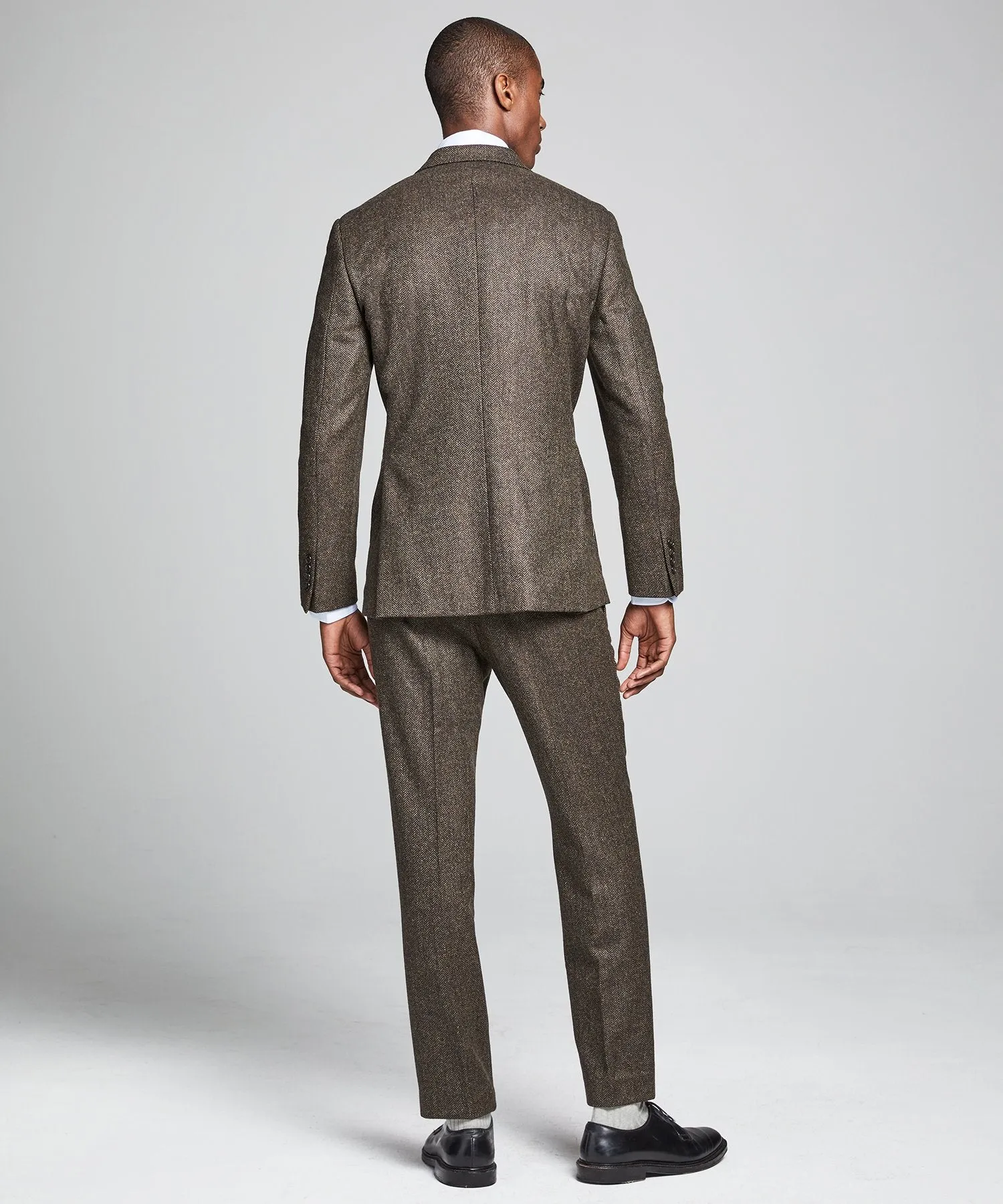 Wool Cashmere Herringbone Sutton Suit in Olive